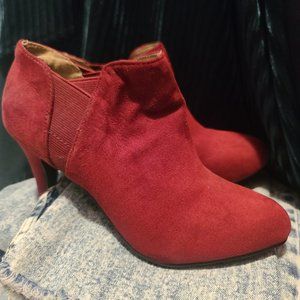 Nine West booties